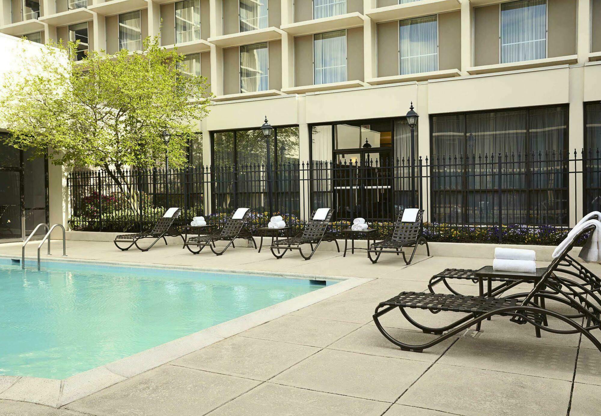 Key Bridge Marriott Hotel Arlington Exterior photo